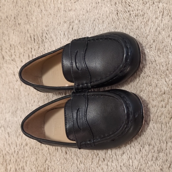 Janie and Jack Other - Janie Jack black size 8 loafers. Dress shoes